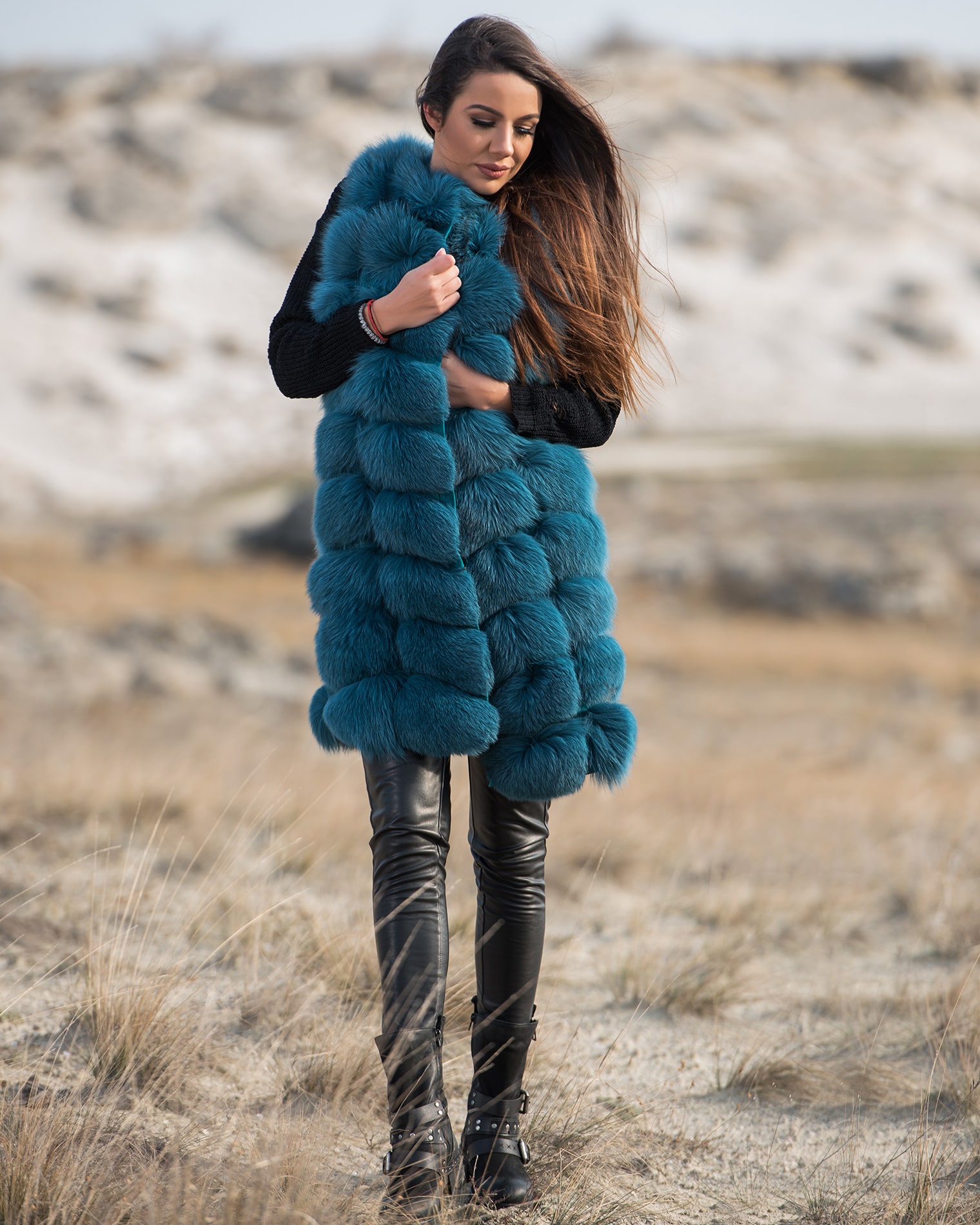 Дълъг зимен елек с естествен косъм Grandioso, Син Цвят