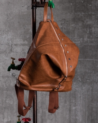 Раница с капси Clout, Кафяв Цвят