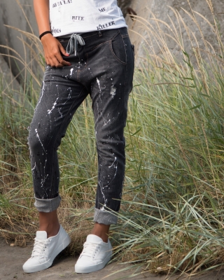 Дънки Swift, Черен Цвят