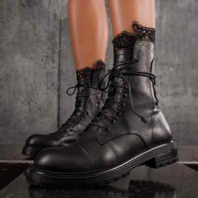 Боти с дантела Diamond, Черен Цвят