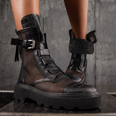 Боти с мрежа Black Cherry, Черен Цвят