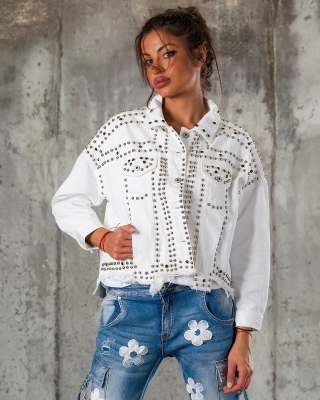 Яке White Knight, Бял Цвят