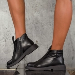 Боти Miraé, Черен Цвят