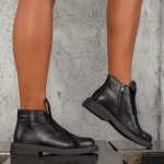 Боти Miraé, Черен Цвят